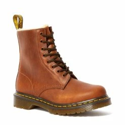 DR. MARTENS Winter Boots - 8 Hole - 1460 SERENA